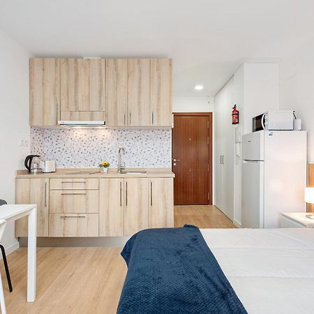 Estudios Larios 9 Málaga Dış mekan fotoğraf